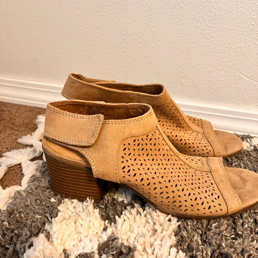 Sonoma heels!